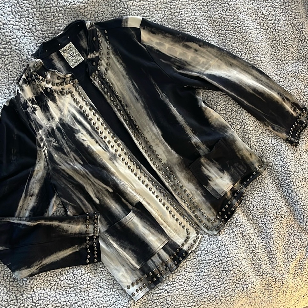 Brand new Vocal jacket.